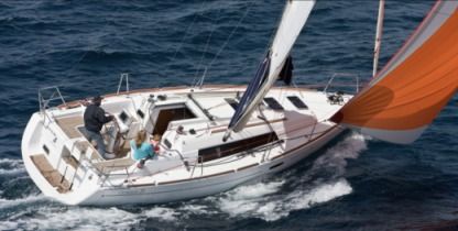 Location Voilier Beneteau Oceanis 31 Le Marin
