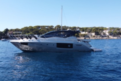 Cranchi M44 HT, the clever cruising