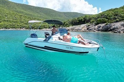 Beneteau Flyer 6.6m SpaceDeck For Rent With Skipper (10 Person Speed Boat)