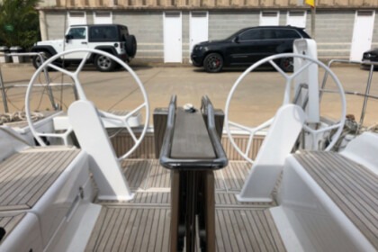 Hanse 388 en el Puerto de Masnou, Barcelona