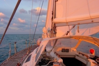 Noleggio Barca a vela DUFOUR 42 Deauville