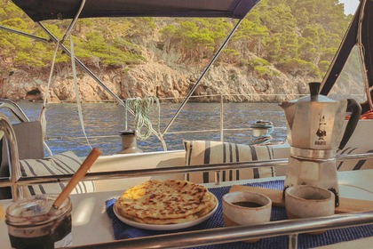 Jeanneau Sun Odyssey 43 avec skipper professionnel