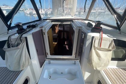 Location Voilier 4 OCEANIS 35.1 - PA (3D/0C/0P) Hyères