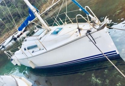 Rental Sailboat Jeanneau Sun Odyssee 26 Bormes-les-Mimosas