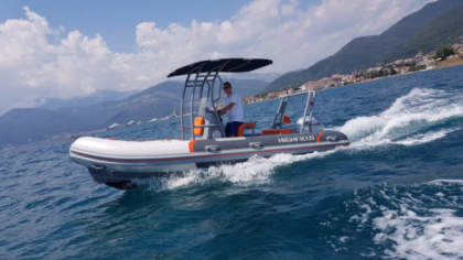 Charter RIB Highfield 540 Om Korčula