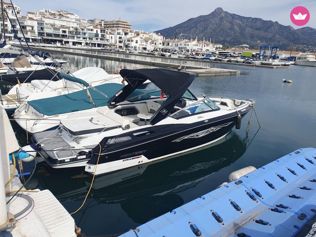 Bateau à moteur Monterey 288 SS 380cv 2