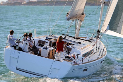 Charter Sailboat Jeanneau Sun Odyssey 469 Athens