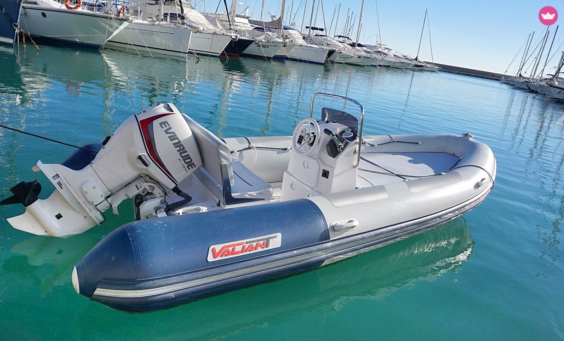 Location semi-rigide à Hyères de particuliers et professionnels