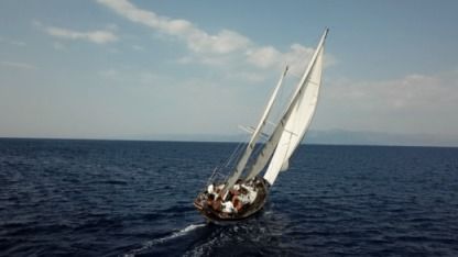 Charter Sailboat John G. Alden Classic Ketch Paxi
