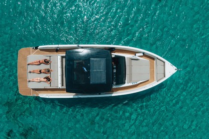 Rental Motorboat De Antonio yachts D42 open Mykonos