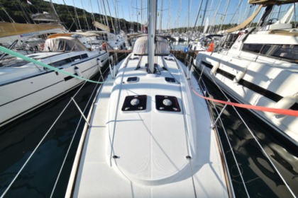 Jeanneau Sun Odyssey 44i