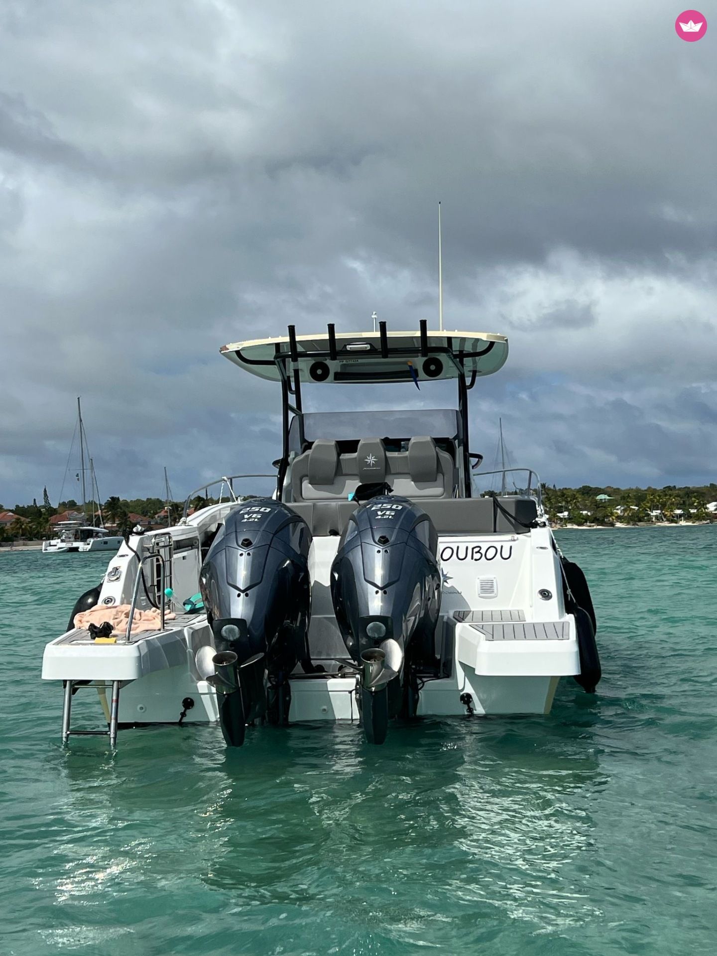 Bateau à moteur Jeanneau CAP Camarat 9CC 500cv 8