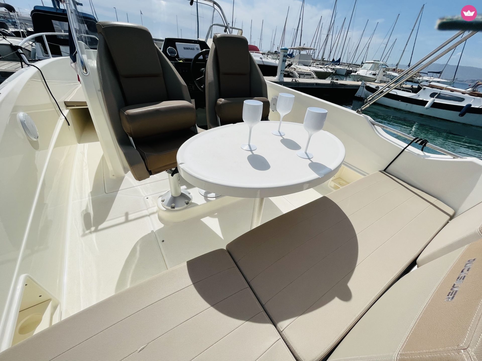 Czarteruj Quicksilver Activ 675 Open