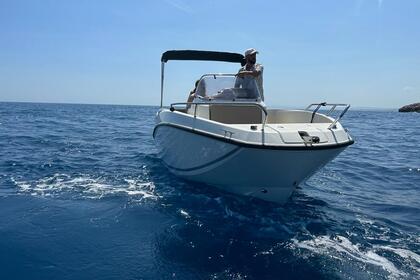 Location Bateau à moteur Quicksilver Activ 555 Open Nice