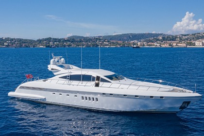 Location Yacht à moteur OVERMARINE MANGUSTA 92 Cannes