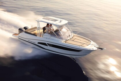 Hire Motorboat Jeanneau CAP CAMARAT 9.0 WA Cogolin