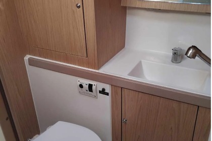 BENETEAU OCEANIS 41.1 - KOSTIS