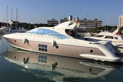 Location Yacht à moteur Azimut 68 Dénia