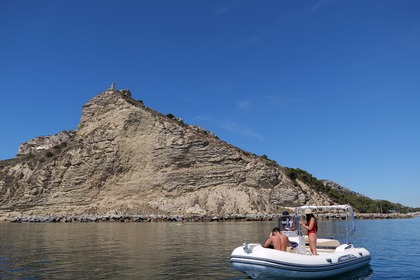 Charter RIB Capelli Capelli Tempest 570 Cagliari