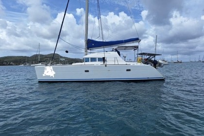 Location Catamaran Lagoon Lagoon 380 Sainte-Anne