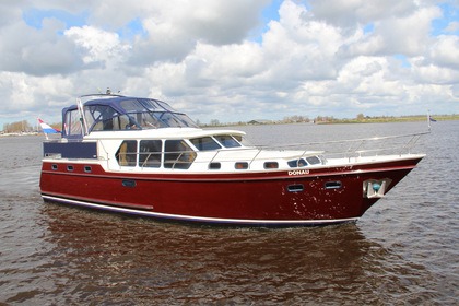 Charter Houseboat Valk-Content 1300 Terherne