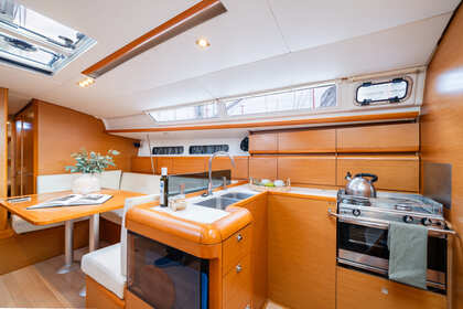 Jeanneau Sun Odyssey 439