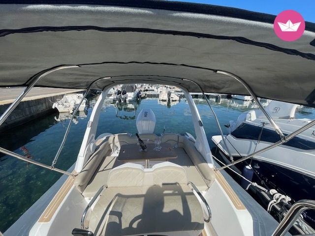 Semi-rigide Salpa Soleil 26 300cv 2