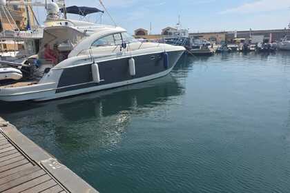 Charter Motorboat Bavaria 42 HT SPORT Nettuno