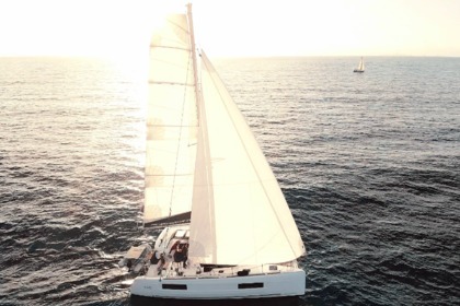 Rental Catamaran  LAGOON 40 Ajaccio