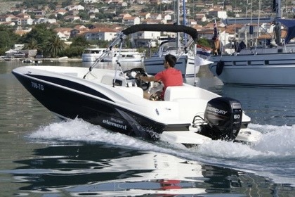 Charter Motorboat Bayliner Element Dubrovnik