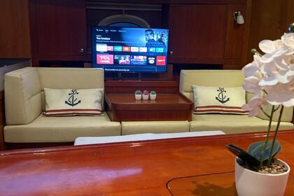 Elan 514 Impressión (2007) 12 personas