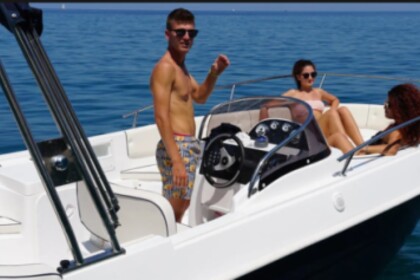 Hire Motorboat Marinello Eden 22 Vrsar