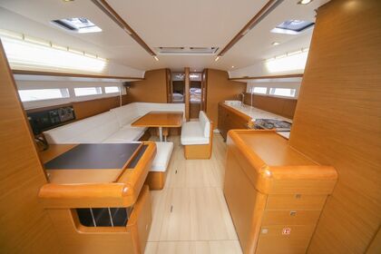 Verhuur Zeilboot Jeanneau Sun Odyssey 519 - 5 + 1 cab. Trogir