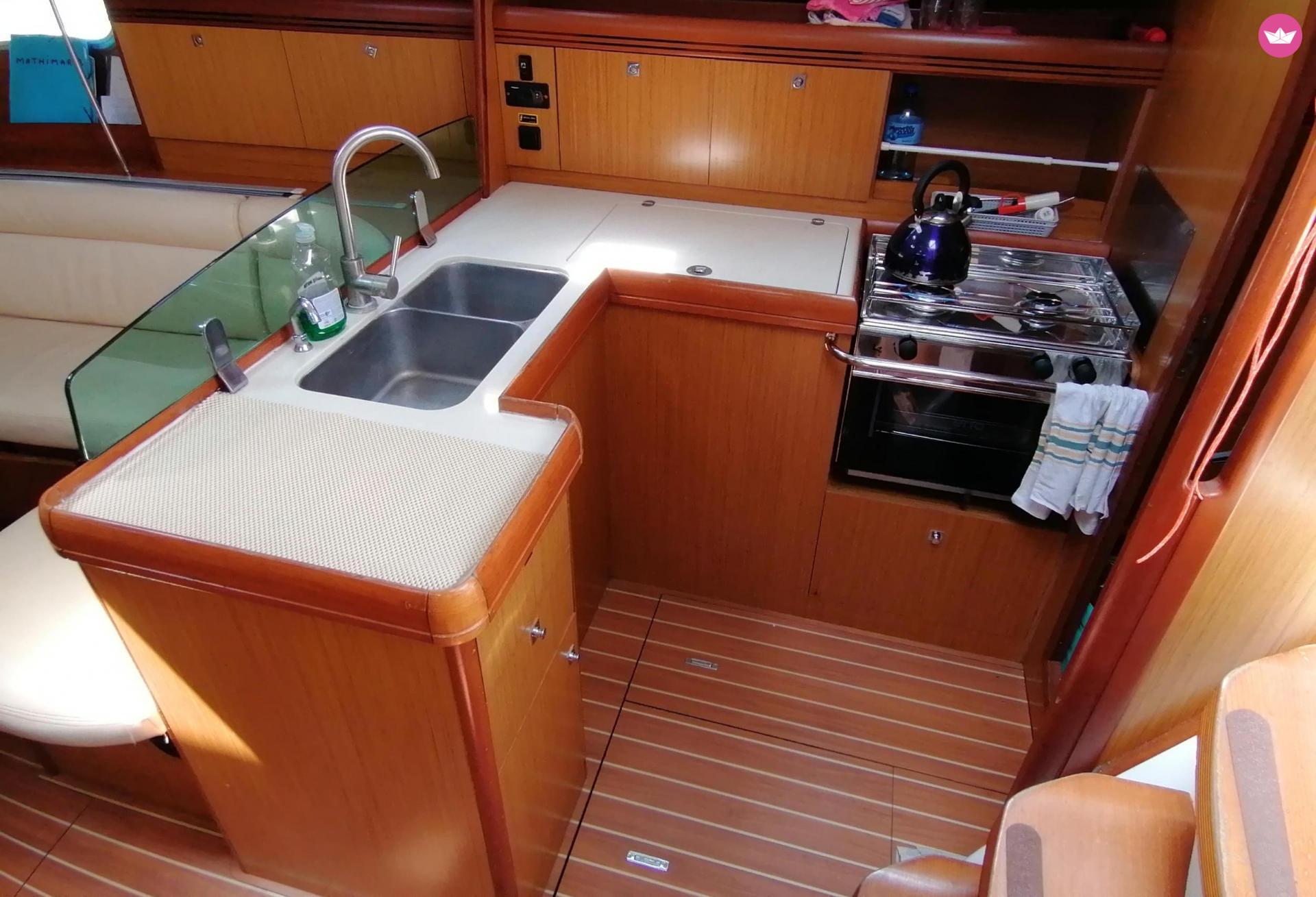 Voilier Jeanneau Sun Odyssey 42i Performance 12m 3