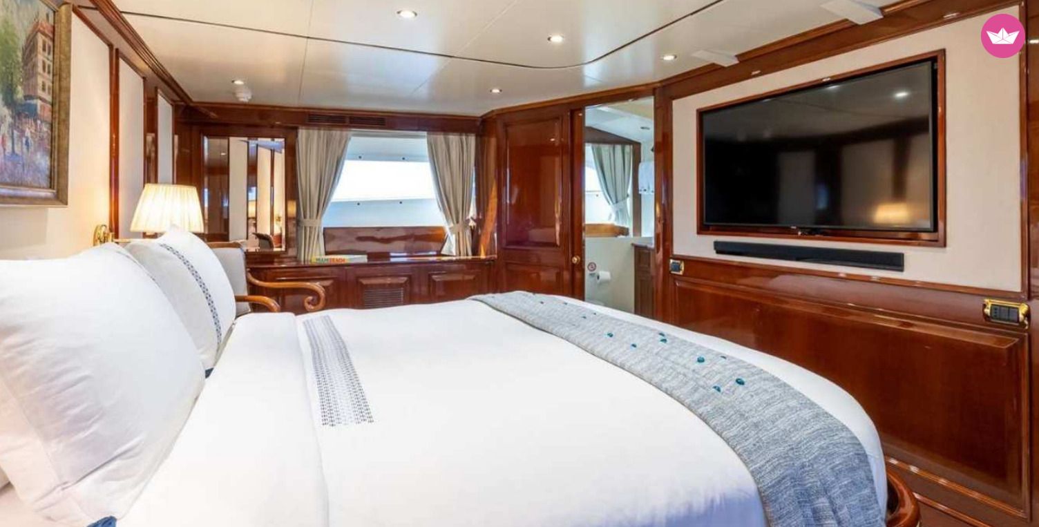 Bateau à moteur Benetti Classic 115 1490cv 7