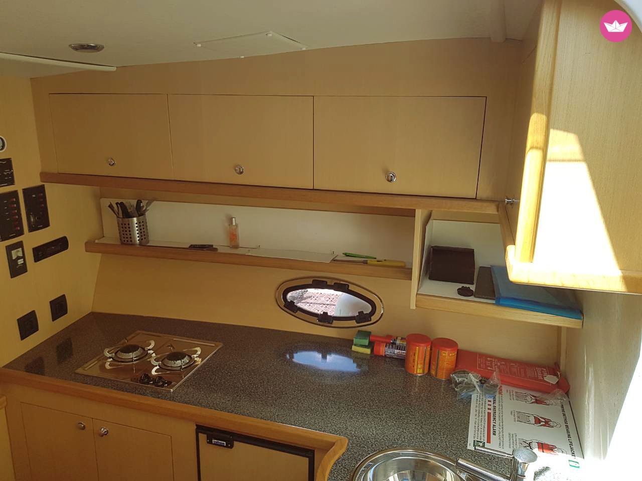 Łódź motorowa Grignic Mirakul 30 do wynajęcia