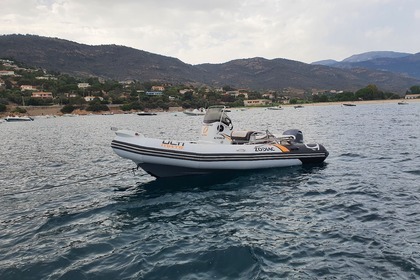 Charter RIB Zodiac Pro Open 550 Cargèse