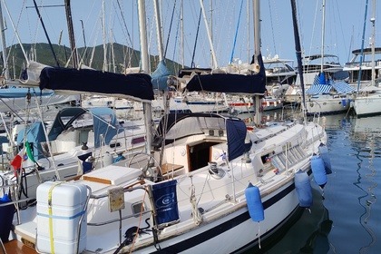 Charter Sailboat Westerly Westerly 33 Ketch Pegli