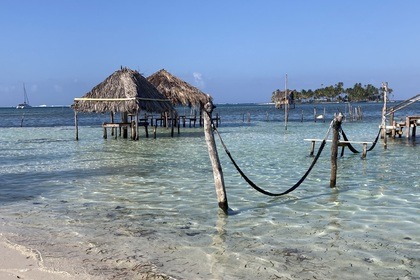 Private sailing boat for 2 people