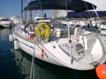 Charter Sailboat Bavaria 44 Cruiser Pinot Split