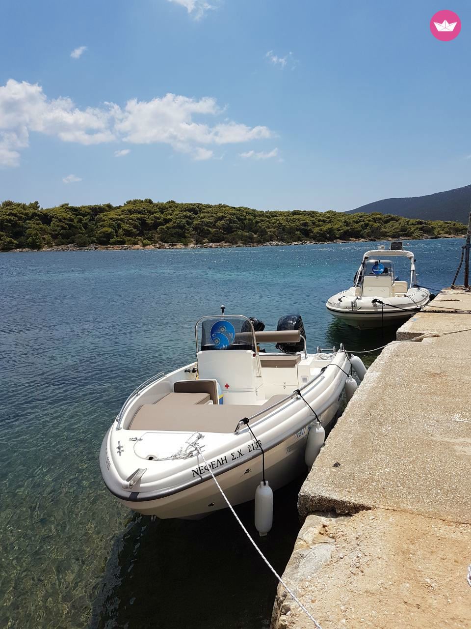 Motorboat Karel 4.50 Open for rental