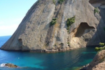 Vedette  luxueuse Fly bridge 12 m bi moteur