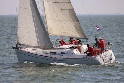 Charter Sailboat DUFOUR 34 Granville