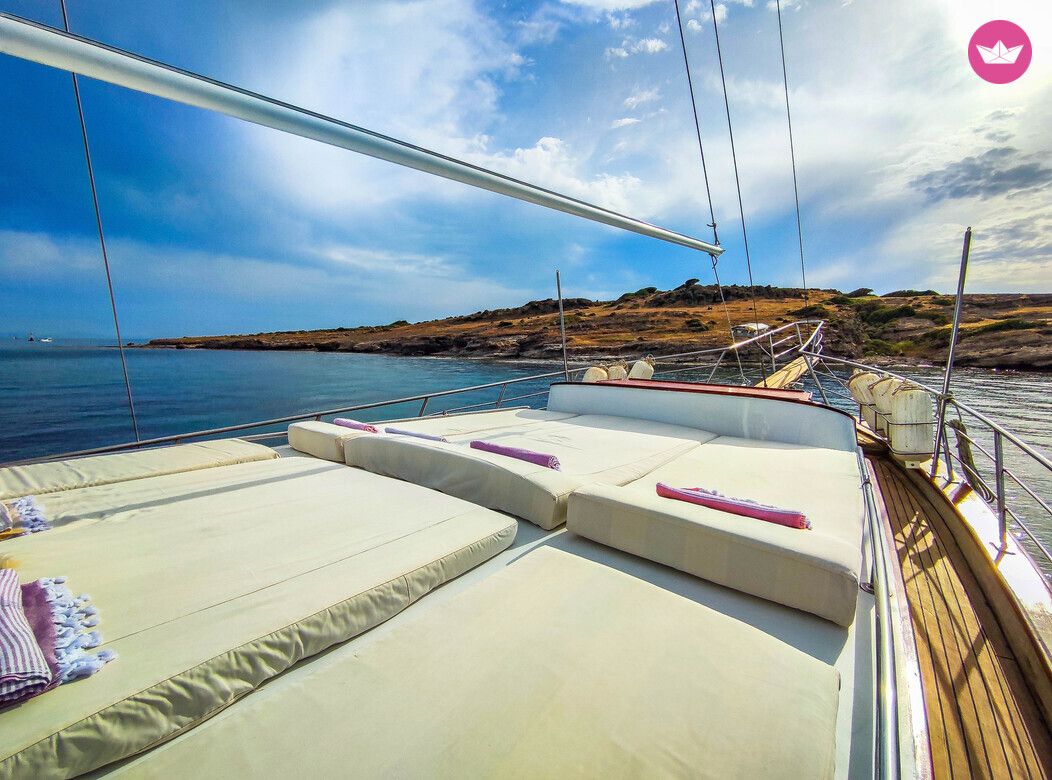 Goélette Custom built gulet with a capacity of 7 Ketch 18m 6