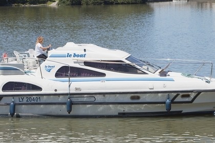 Charter Houseboat Standard Consul Leitrim