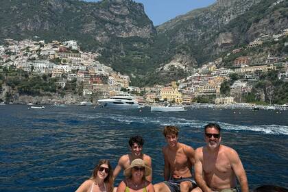 Charter Motorboat Mimi 8,50 libeccio Piano di Sorrento