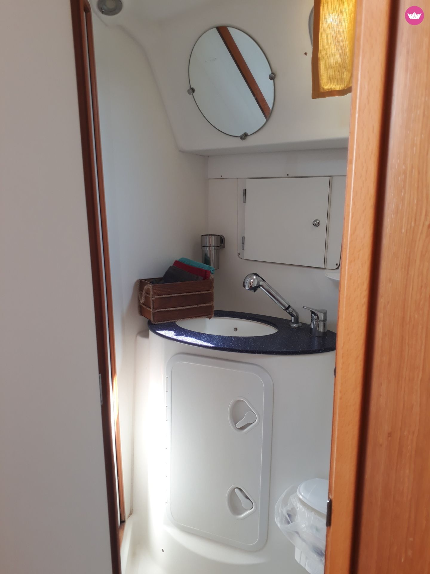 Rental Sailboat Beneteau Cyclades 43.4 Athens