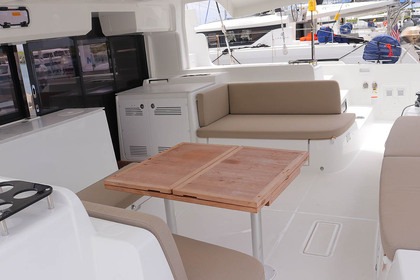 Charter Catamaran Lagoon-Bénéteau Lagoon 46 - 4 + 2 cab. British Virgin Islands