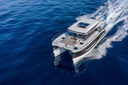 Charter Catamaran Fountaine Pajot MY4S Phuket