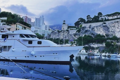 Чартер Моторная яхта CLEMNA NAVETTA A POPPA TONDA Монако